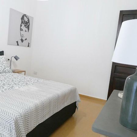 Luxury Manfredi Apartment Salerno Luaran gambar