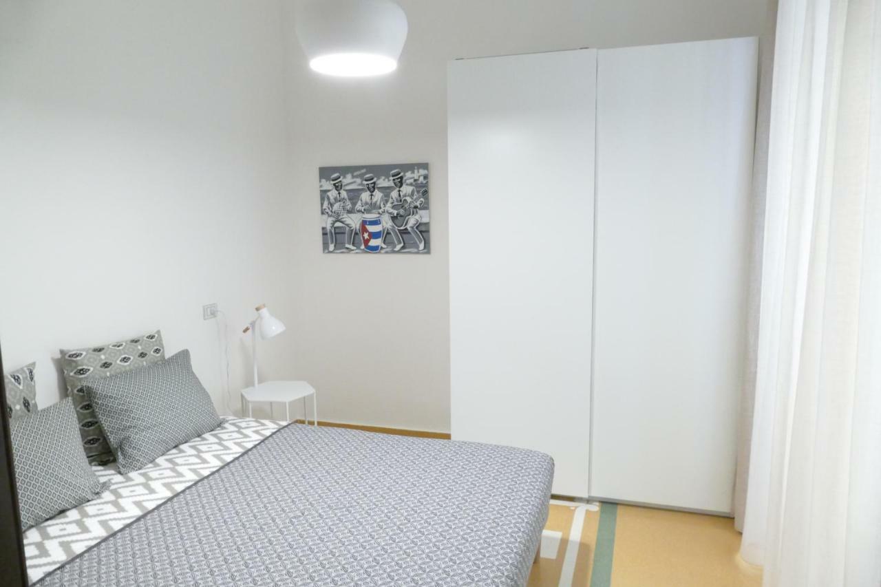 Luxury Manfredi Apartment Salerno Luaran gambar